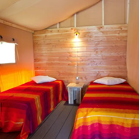 Les De Fiolles 4* Montans