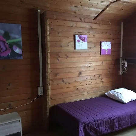 Les De Fiolles Hotel Montans