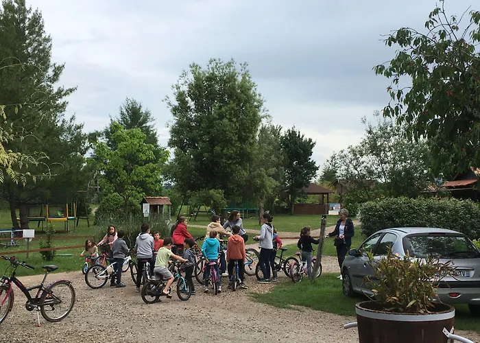 Les De Fiolles 4* Montans