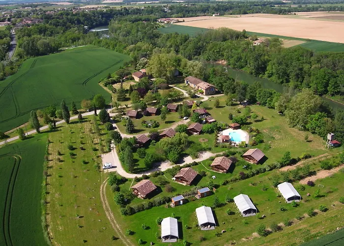 Les De Fiolles Hotel