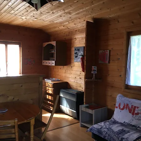 Les De Fiolles Hotel